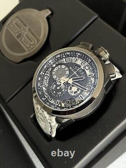 Montre BOMBERG BOLT 68 Édition Limitée Quartz GMT Homme En excellent état