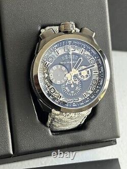 Montre BOMBERG BOLT 68 Édition Limitée Quartz GMT Homme En excellent état