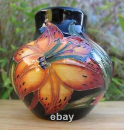 Moorcroft Tigris Lilies Forme De Vase 35/3 Limited Edition First Quality Prix De Vente Conseillé 328 £