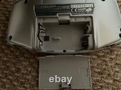 Nintendo Gameboy Advance Édition Limitée Platine Boîte en Bon État