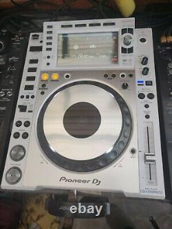 Pioneer 2 X Cdj-2000 Nxs2 Blanc Édition Limitée État De La Menthe