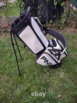 Sac de golf Ping Hoofer TOUR Stand Édition Limitée, État Excellent