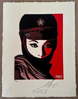 Shepard Fairey Mujer Fatale Letterpress? Print 10 X 13 Rare Mint Condition = Shepard Fairey Mujer Fatale Letterpress? Impression 10 X 13 Rare en État Neuf