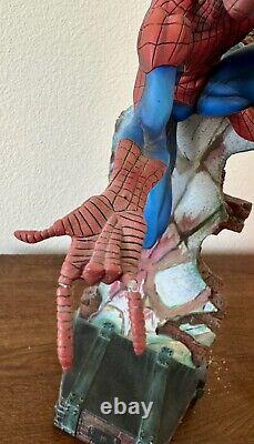 Statue Spiderman Édition Limitée Sideshow en Excellent État