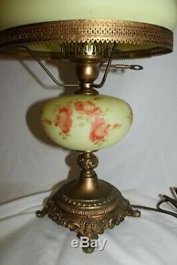 Stunning Fenton Art Glass Lampe Burmese Roses Peintes À La Main Mint Condition
