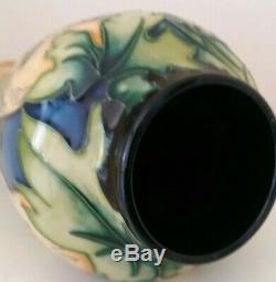 Vase Woodpecker En Édition Limitée, Poterie Moorcroft. Condition, D'abord, Menthe