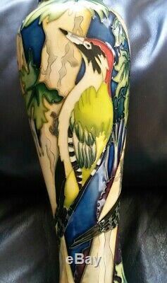 Vase Woodpecker En Édition Limitée, Poterie Moorcroft. Condition, D'abord, Menthe