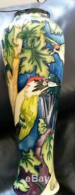 Vase Woodpecker En Édition Limitée, Poterie Moorcroft. Condition, D'abord, Menthe