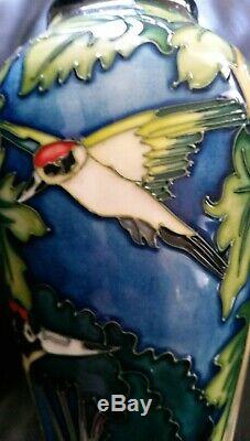 Vase Woodpecker En Édition Limitée, Poterie Moorcroft. Condition, D'abord, Menthe