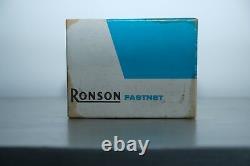 Vintage Ronson Fastnet Briquet Boxed Rare Limited Edition. Excellent État