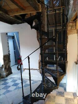 Vintage Safety Stairways Ltd Black Peint Cast Iron Staircase- Bon État