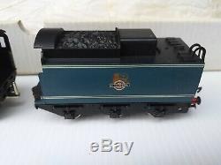 Wrenn W2411 Special Limited Edition 00 Royal Mail Guage Mint Condition