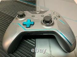 Xbox One 1 Tb Halo 5 Limited Edition Console Avec Contrôleur! Très Bon État